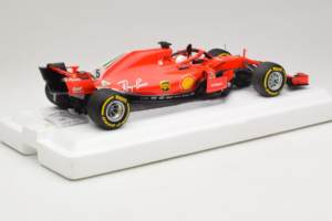 Ferrari SF71-H #5 S. Vettel Australian GP Winner 2018 BBR 1:18 BBR181805 Metal — zdjęcie 2 z 7