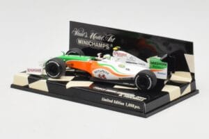 Force India Mercedes VJM02 #21 G. Fisichella Showcar 2009 Minichamps 1:43 400090091 Metal — zdjęcie 3 z 5