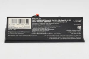 Honda RA106 #11 R. Barrichello Test Car 2006 Minichamps 1:43 400060211 Metal — zdjęcie 4 z 5