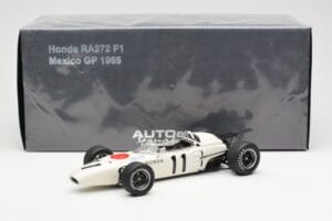 Honda RA272 #11 R. Ginther Mexican Grand Prix 1965 AUTOart 1:18 86597 Metal — zdjęcie 8 z 8