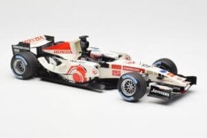Honda Racing Team RA106 #12 J. Button F1 2006 Minichamps 1:18 100060012 Metal — zdjęcie 4 z 6