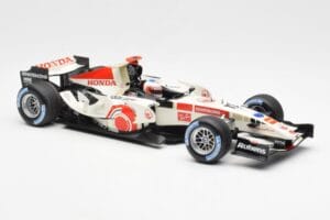 Honda Racing Team RA106 #11 R. Barrichello F1 2006 Minichamps 1:18 100060011 Metal — zdjęcie 4 z 6