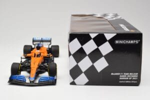 McLaren MCL35M #3 D. Ricciardo Bahrain GP 2021 Minichamps 1:18 530211803 Metal — zdjęcie 6 z 7