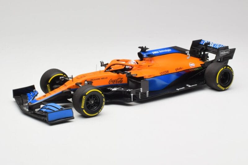 McLaren MCL35M #3 D. Ricciardo Bahrain GP 2021 Minichamps 1:18 530211803 Metal