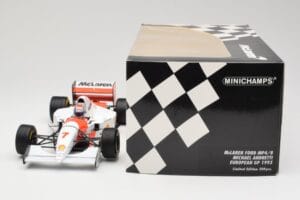 McLaren Ford MP4/8 #7 M. Andretti European GP 1993 Minichamps 1:18 530931827 Żywica — zdjęcie 7 z 7
