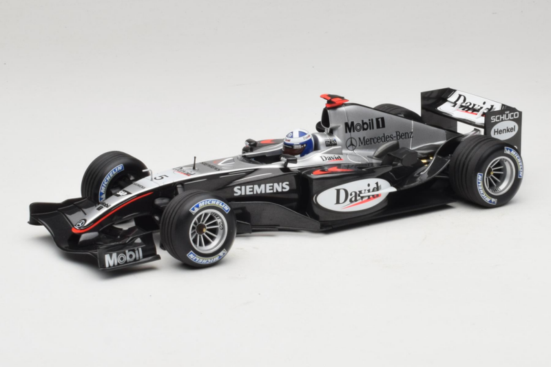 McLaren MP4/19 Mercedes D. Coulthard F1 2004 Minichamps 1:18 530041805 Metal