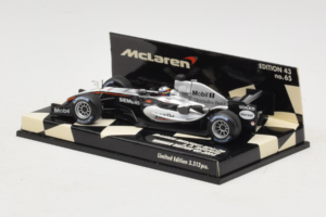 McLaren MP4-20 Mercedes #10 J.P. Montoya British GP Winner F1 2005 Minichamps 1:43 530054320 Metal — zdjęcie 3 z 5