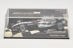 McLaren MP4-20 Mercedes #10 J.P. Montoya British GP Winner F1 2005 Minichamps 1:43 530054320 Metal — zdjęcie 4 z 5