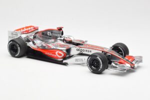 McLaren MP4-21 Mercedes #4 J-P. Montoya Showcar 2006 Minichamps 1:18 MONTOYA002 Metal — zdjęcie 4 z 6