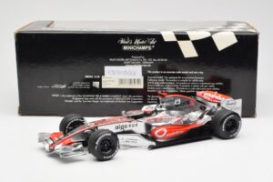 McLaren MP4-21 Mercedes #4 J-P. Montoya Showcar 2006 Minichamps 1:18 MONTOYA002 Metal — zdjęcie 6 z 6