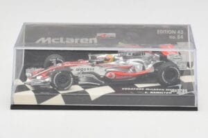 McLaren Mercedes MP4-22 #2 L. Hamilton Race Car 2007 Minichamps 1:43 530074302 Metal — zdjęcie 5 z 5