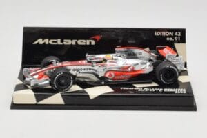 McLaren Mercedes MP4-23 #22 L. Hamilton Race Car 2008 Minichamps 1:43 530084322 Metal