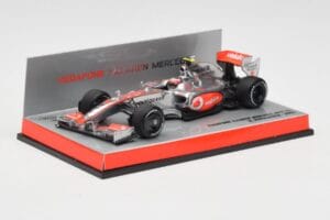 McLaren Mercedes MP4-24 #2 H. Kovalainen Race Car 2009 Minichamps 1:43 503094302 Metal — zdjęcie 2 z 5