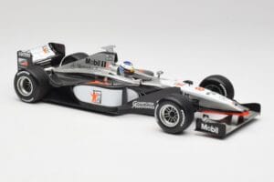 McLaren MP4/13 #8 M. Hakkinen F1 World Champion 1998 Minichamps 1:18 18690008 Metal — zdjęcie 4 z 7