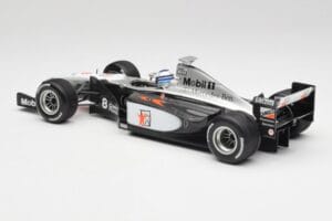 McLaren MP4/13 #8 M. Hakkinen F1 World Champion 1998 Minichamps 1:18 18690008 Metal — zdjęcie 5 z 7