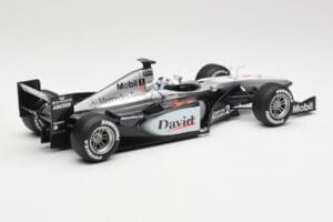 McLaren MP4-15 #2 D. Coulthard F1 2000 Hot Wheels 1:18 26740 Metal — zdjęcie 2 z 6