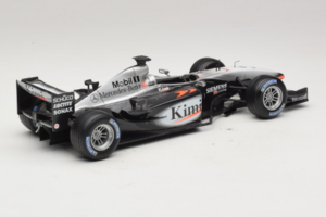 McLaren MP4-20 #9 K. Raikkonen F1 2005 Hot Wheels 1:18 H2286 Metal — zdjęcie 2 z 6