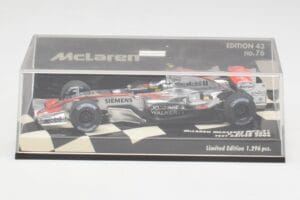 McLaren MP4-21 P. de la Rosa Test 2006 Minichamps 1:43 530064343 Metal — zdjęcie 4 z 5