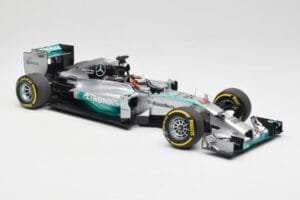 Mercedes AMG Petronas W05 #44 L. Hamilton F1 World Champion 2014 Minichamps 1:18 186140044 Metal — zdjęcie 4 z 7