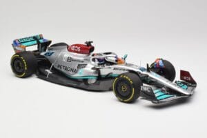 Mercedes AMG W13 E Performance Petronas #63 G. Russell Miami GP 2022 Minichamps 1:18 110220563 Metal — zdjęcie 4 z 7
