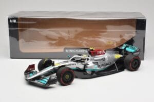 Mercedes AMG W13 E Performance Petronas #44 L. Hamilton Spanish GP 2022 Minichamps 1:18 110220044 Metal — zdjęcie 7 z 7