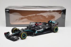 Mercedes AMG W11 Petronas #44 L. Hamilton Styrian GP Winner 2020 Minichamps 1:18 110200244 Żywica — zdjęcie 7 z 7