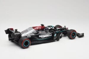 Mercedes AMG W12 Petronas #44 L. Hamilton Spanish GP 100th Pole 2021 Minichamps 1:18 110210444 Żywica — zdjęcie 2 z 7