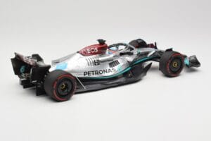 Mercedes AMG W13 E Performance Petronas #63 G. Russell Brazilian GP 1st Win 2022 Minichamps 1:18 110222163 Żywica — zdjęcie 2 z 7