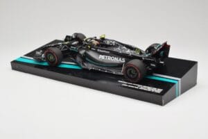 Mercedes AMG W14 E Performance Petronas #44 L. Hamilton Australian GP 2023 Minichamps 1:18 113230144 Żywica — zdjęcie 4 z 7