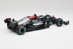 Mercedes AMG W12 #44 L. Hamilton Bahrain GP 2021 Minichamps 1:18 110210144 Metal — zdjęcie 2 z 7