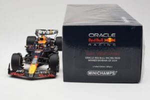 Oracle Red Bull Racing RB20 #1 M. Verstappen Winner Bahrain GP 2024 Minichamps 1:18 110240101 Metal — zdjęcie 6 z 7