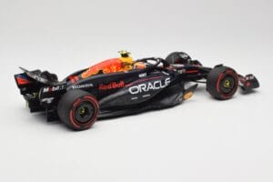 Red Bull Racing RB20 #11 S. Perez Bahrain GP 2024 Minichamps 1:18 110240111 Metal — zdjęcie 2 z 7