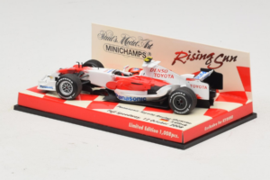 Panasonic Toyota Racing TF108 T. Glock F1 Showcar 2008 Minichamps 1:43 403080082 Metal — zdjęcie 3 z 5