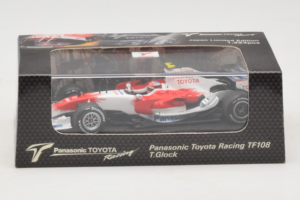Toyota TF108 #17 T. Glock Panasonic Toyota Racing F1 2008 Minichamps 1:43 AM61152 Metal — zdjęcie 4 z 6