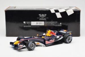 Red Bull Racing Cosworth RB1 #15 C. Klien F1 2005 Minichamps 1:18 100050015 Metal — zdjęcie 6 z 6