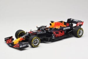Red Bull Racing Honda RB16B #33 M. Verstappen Mexican GP Winner 2021 Minichamps 1:18 110211933 Żywica