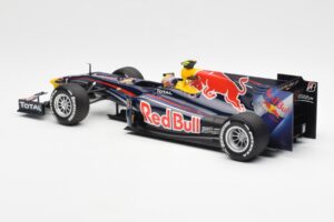 Red Bull RB6 #7 M. Webber Red Bull Racing Showcar 2010 Minichamps 1:18 150100076-R1 Metal — zdjęcie 5 z 6