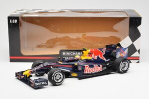 Red Bull RB6 #7 M. Webber Red Bull Racing Showcar 2010 Minichamps 1:18 150100076-R1 Metal — zdjęcie 6 z 6