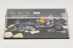 Red Bull RB2 Ferrari #14 C. Klien Red Bull Racing 2006 Minichamps 1:43 400060015 Metal — zdjęcie 4 z 5