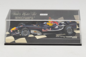 Red Bull Racing RB2 #14 D. Coulthard F1 2006 Minichamps 1:43 400060014 Metal — zdjęcie 5 z 5