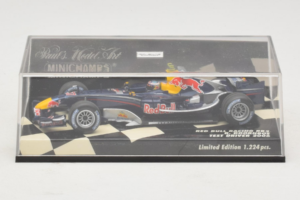 Red Bull Racing RB2 R. Doornbos Test Driver F1 2006 Minichamps 1:43 400060037 Metal — zdjęcie 5 z 5