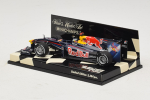 Red Bull Racing RB6 S. Vettel F1 Showcar 2010 Minichamps 1:43 400100075 Metal — zdjęcie 3 z 5
