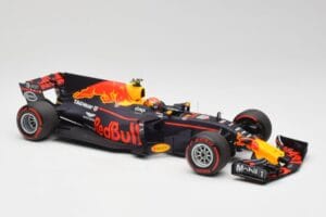 Red Bull Racing RB13 Tag Heuer #33 M. Verstappen Australian GP 2017 Minichamps 1:18 110170033 Żywica — zdjęcie 4 z 7