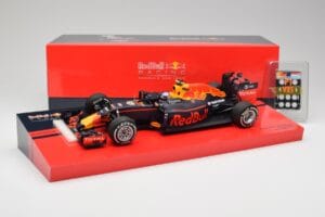 Red Bull RB12 #33 M. Verstappen Spain GP Winner 2016 Minichamps 1:18 147160533 Metal — zdjęcie 6 z 6