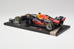 Red Bull RB16B #33 M. Verstappen France GP Winner 2021 Minichamps 1:18 113210833 Metal — zdjęcie 5 z 7