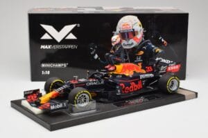 Red Bull RB16B #33 M. Verstappen France GP Winner 2021 Minichamps 1:18 113210833 Metal — zdjęcie 6 z 7