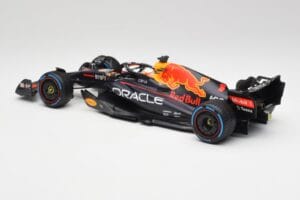 Red Bull RB18 #1 M. Verstappen Monaco GP 3rd Wet 2022 Minichamps 1:18 110220701 Metal — zdjęcie 5 z 7