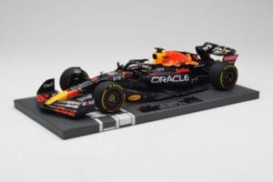 Red Bull RB18 Oracle #1 M. Verstappen US GP 2022 Winner Minichamps 1:18 113221901 Żywica — zdjęcie 2 z 7