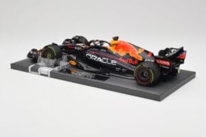 Red Bull RB18 #1 M. Verstappen Emilia Romagna GP 2022 Winner Minichamps 1:18 113220401 Żywica — zdjęcie 5 z 7