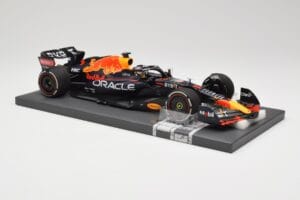 Red Bull RB18 #1 M. Verstappen Miami GP 2022 Winner Minichamps 1:18 113220301 Żywica — zdjęcie 4 z 7